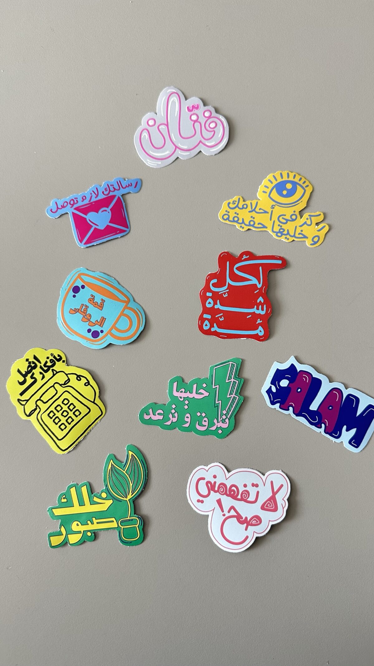 ⁦ستيكرات ضد الماء (عشر حبات فالكيسة)⁩ - الصورة ⁦1⁩
